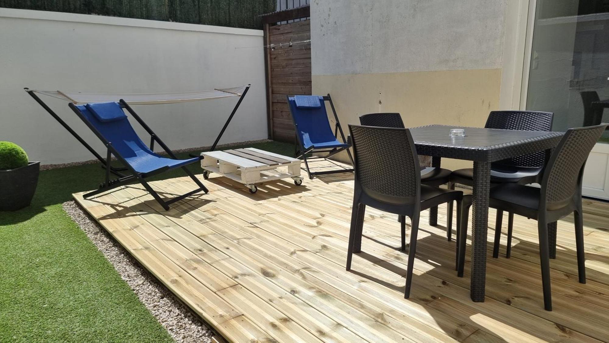 Le P'Tit Atelier, Terrasse Privative Apartment Lorient Exterior photo
